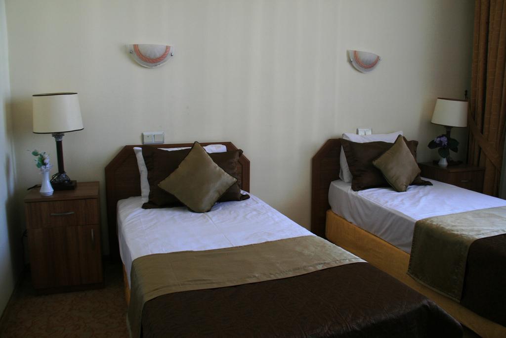 Kemer Uygulama Hotel Phòng bức ảnh